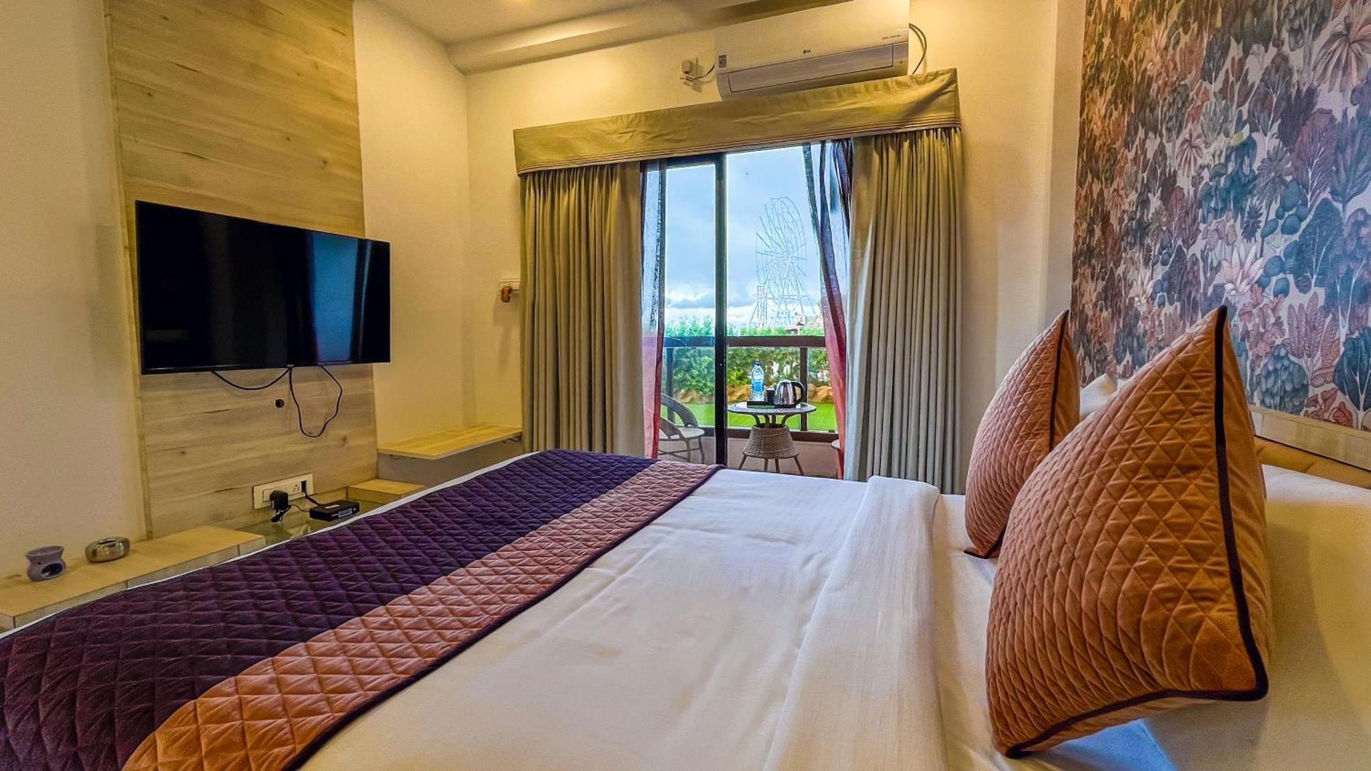 Regenta Bharti Amusement & Adventure Resort Pune, Urulikanchan Uruli Kānchān Zewnętrze zdjęcie